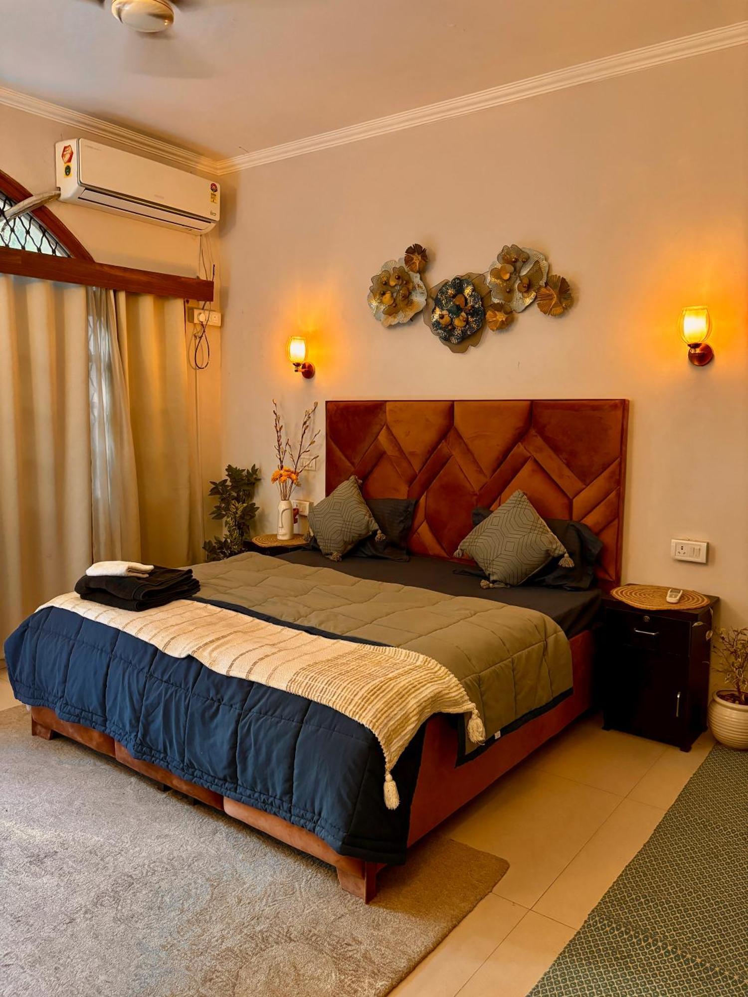 Atharva'S Homestay By Goaround Homes - Nehru Enclave Metro, South Delhi New Delhi Eksteriør bilde