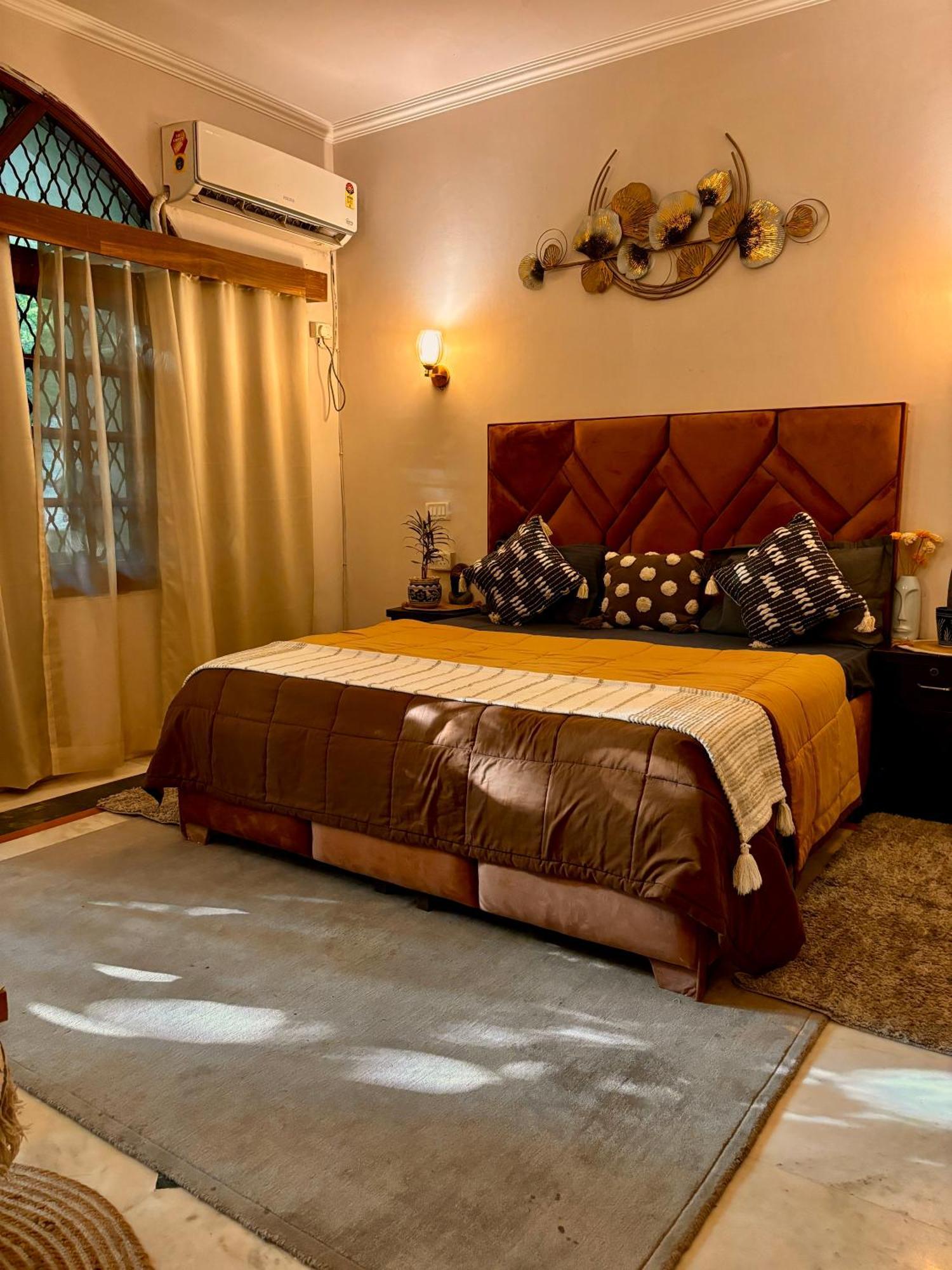 Atharva'S Homestay By Goaround Homes - Nehru Enclave Metro, South Delhi New Delhi Eksteriør bilde