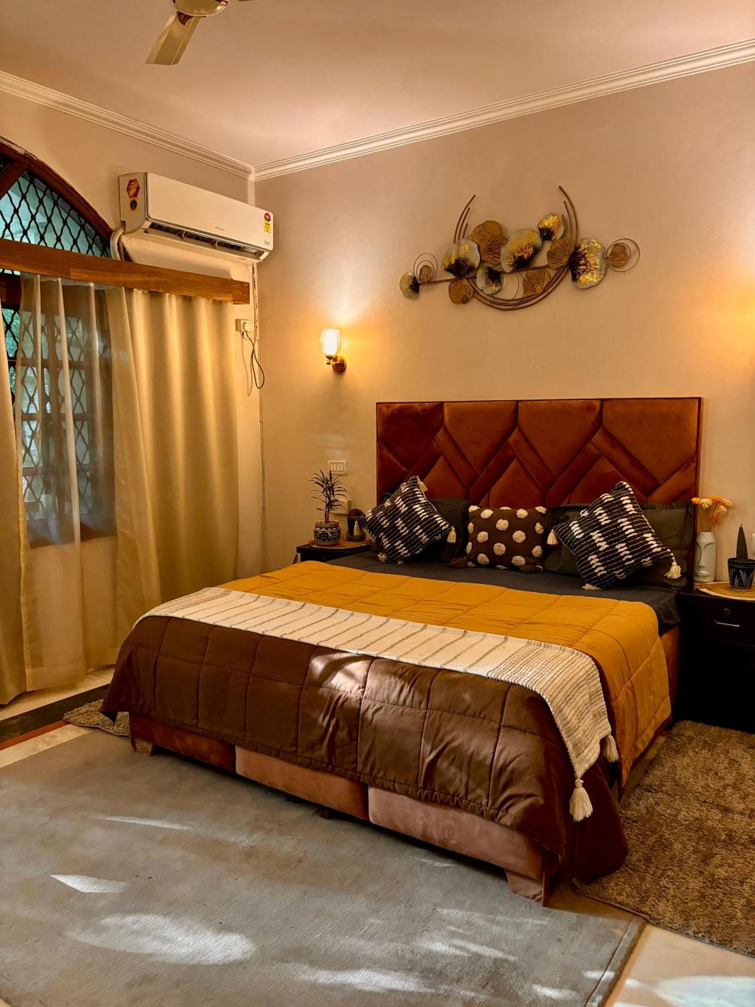 Atharva'S Homestay By Goaround Homes - Nehru Enclave Metro, South Delhi New Delhi Eksteriør bilde